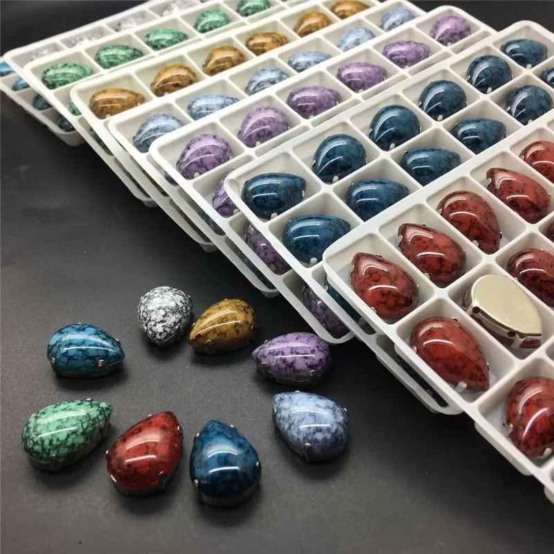 TopStone Drop Claw Rhinestone 13x18mm 10x14mm Imported Acrylic Sew-on Stone Teardrop Sewing Resin Rhinestone Dress Making
TopStone Drop Claw Rhinestone 13x18mm 10x14mm Imported Acrylic Sew-on Stone Teardrop Sewing Resin Rhinestone Dress Making