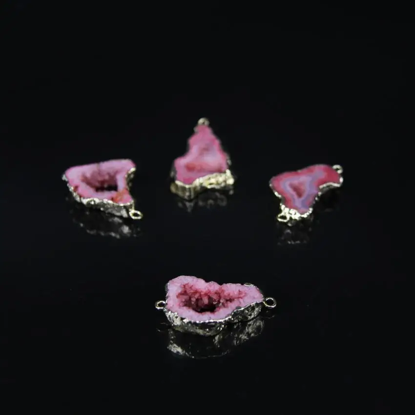 5pcs,Red color Druzy Geode freeform Slab connector,golden Edge Natural Geode Faceted Slices Pendant bracelet Necklace Making
5pcs,Red color Druzy Geode freeform Slab connector,golden Edge Natural Geode Faceted Slices Pendant bracelet Necklace Making