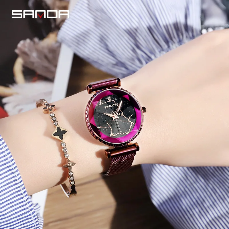 2019 Ladies Casual Watch Luxury Brand Fashion Women Watches Polygonal Dial Magnet Female Wrist Watch Relogio Feminino Gift Clock
2019 Ladies Casual Watch Luxury Brand Fashion Women Watches Polygonal Dial Magnet Female Wrist Watch Relogio Feminino Gift Clock