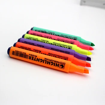 Japanese triangle pen highlighter permanent color solid highlighter color key mark line mark mark pen color writing stationery
Japanese triangle pen highlighter permanent color solid highlighter color key mark line mark mark pen color writing stationery