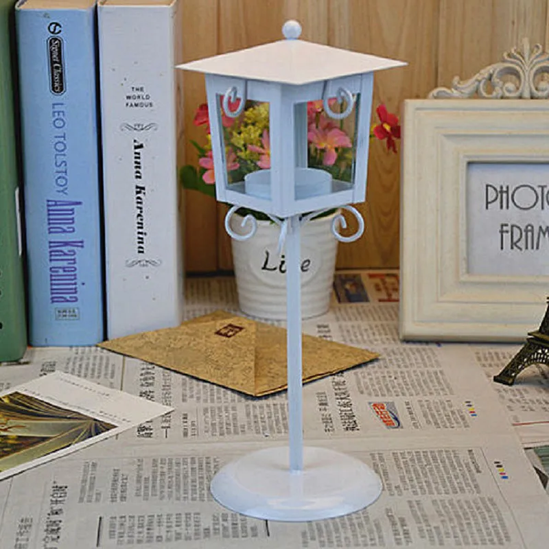 European Retro Street lights Candlestick Classic Iron Glass Candle Holder Lantern Iron Glass Candle Stand VBT09 T15
European Retro Street lights Candlestick Classic Iron Glass Candle Holder Lantern Iron Glass Candle Stand VBT09 T15