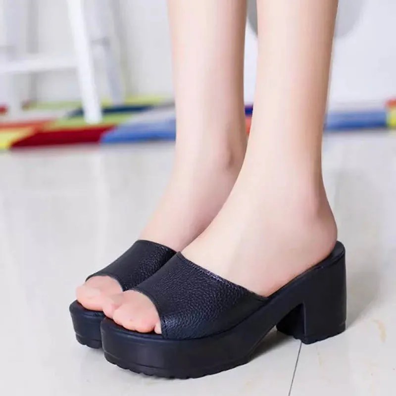 VTOTA 2019 Summer Platform Slippers Women PU Leather Sandals Slides Sandals Platform Shoes Fashion Open Toe Beach Slippers
VTOTA 2019 Summer Platform Slippers Women PU Leather Sandals Slides Sandals Platform Shoes Fashion Open Toe Beach Slippers