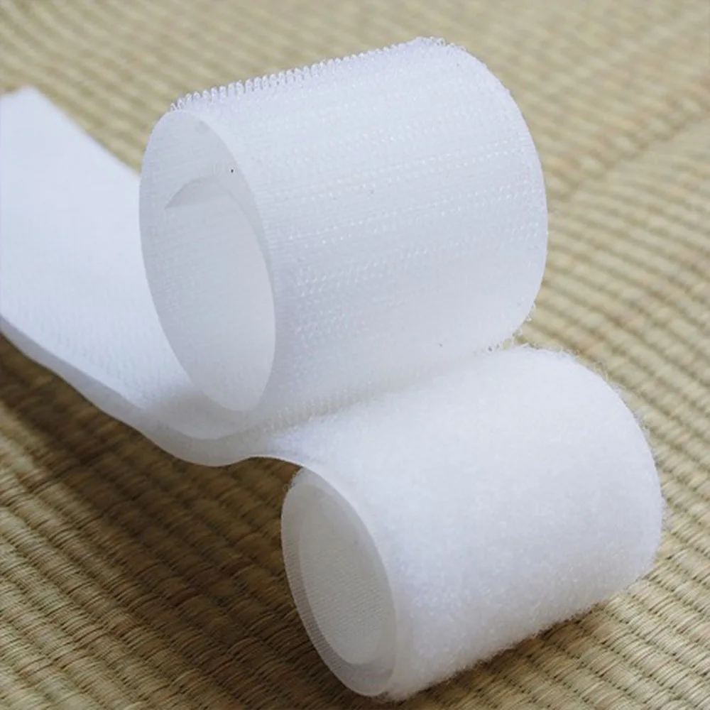 20mm Self-adhesive very similar to Hook & Loop Tape Strip 2 x 1M white. | Дом и сад