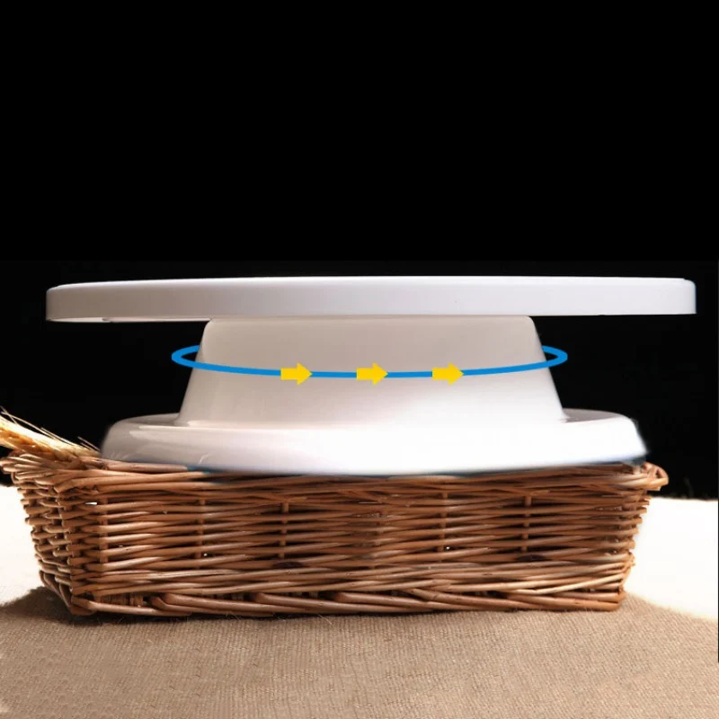 Creative rotating cake plate Rotate Manually Round cake design Mounting Tool plato giratorio para decorar tortas
Creative rotating cake plate Rotate Manually Round cake design Mounting Tool plato giratorio para decorar tortas