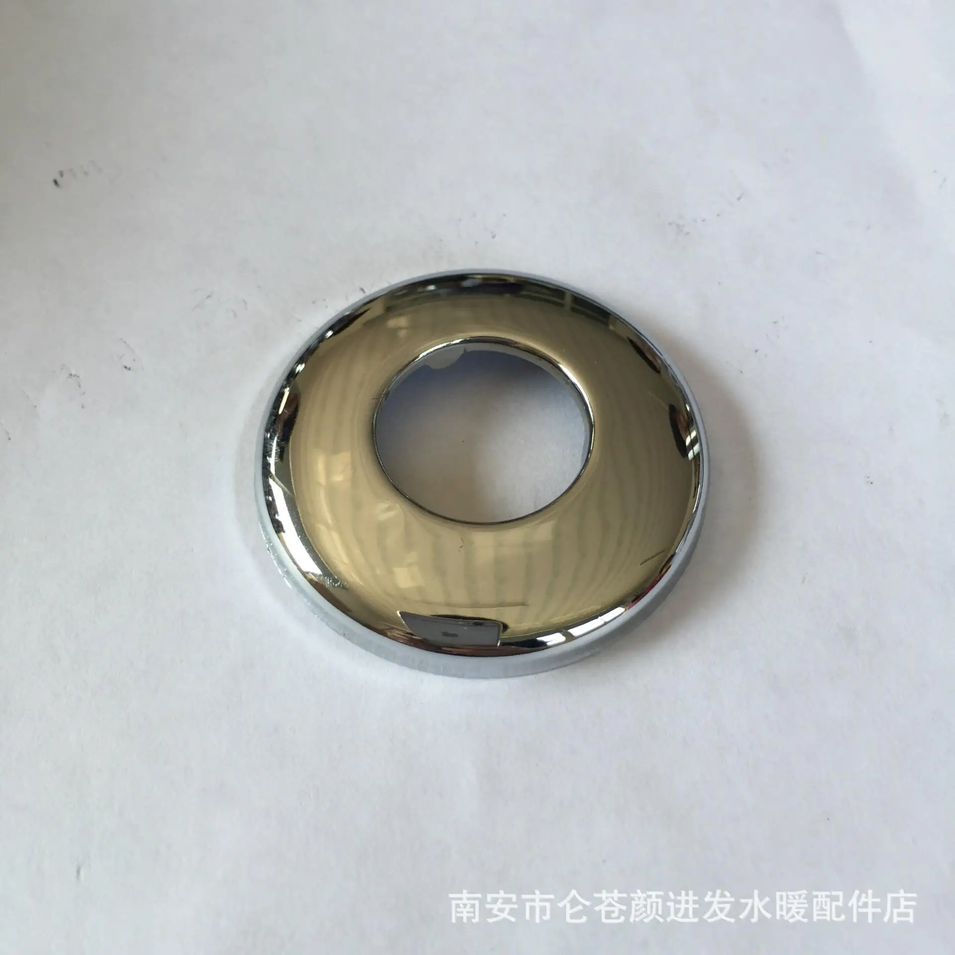 Stainless steel 201 arc polishing plating 4 points triangle valve faucet decorative cover kitchen and bathroom accessories cover
Stainless steel 201 arc polishing plating 4 points triangle valve faucet decorative cover kitchen and bathroom accessories cover