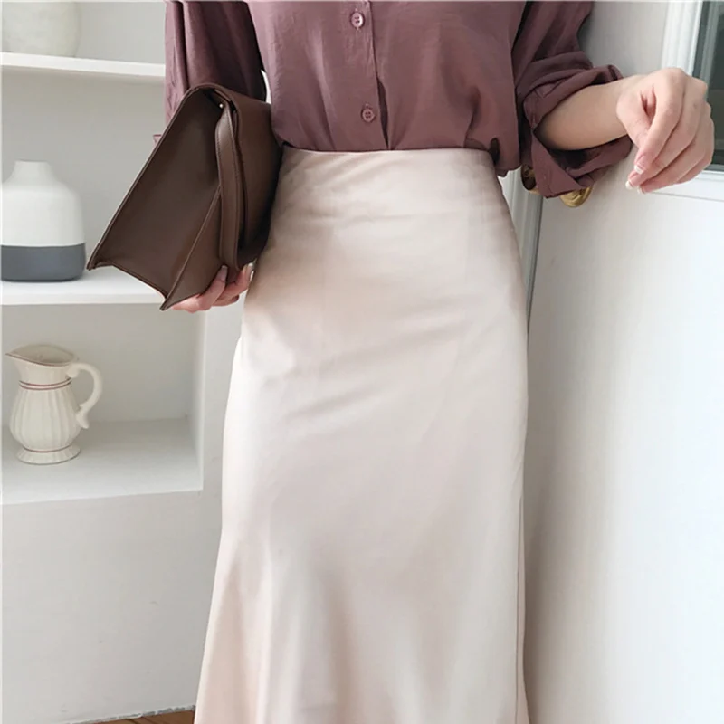 Solid A-line Elegant High Waist Women Long Skirts 2019 Summer Female Casual Split Slim Skirt Korean Fashion Sweet Lady Bottoms
Solid A-line Elegant High Waist Women Long Skirts 2019 Summer Female Casual Split Slim Skirt Korean Fashion Sweet Lady Bottoms