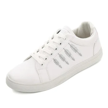 New Men's Shoes Round Head Lace-up Shoes Men's Spring and Autumn Fashion Wearable Lightweight Casual White Shoes 
New Men's Shoes Round Head Lace-up Shoes Men's Spring and Autumn Fashion Wearable Lightweight Casual White Shoes