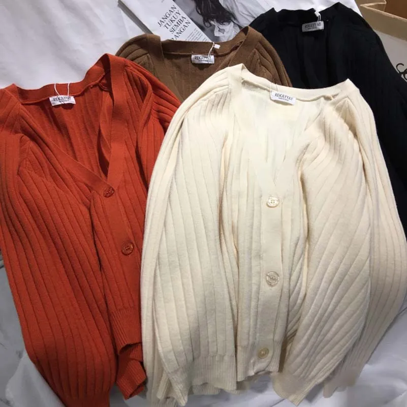 2019 Korean Autumn Spring Clothes Women Loose Long Sleeve Short Outerwear Solid Color Knitted Sweater Casual Cardigan
2019 Korean Autumn Spring Clothes Women Loose Long Sleeve Short Outerwear Solid Color Knitted Sweater Casual Cardigan