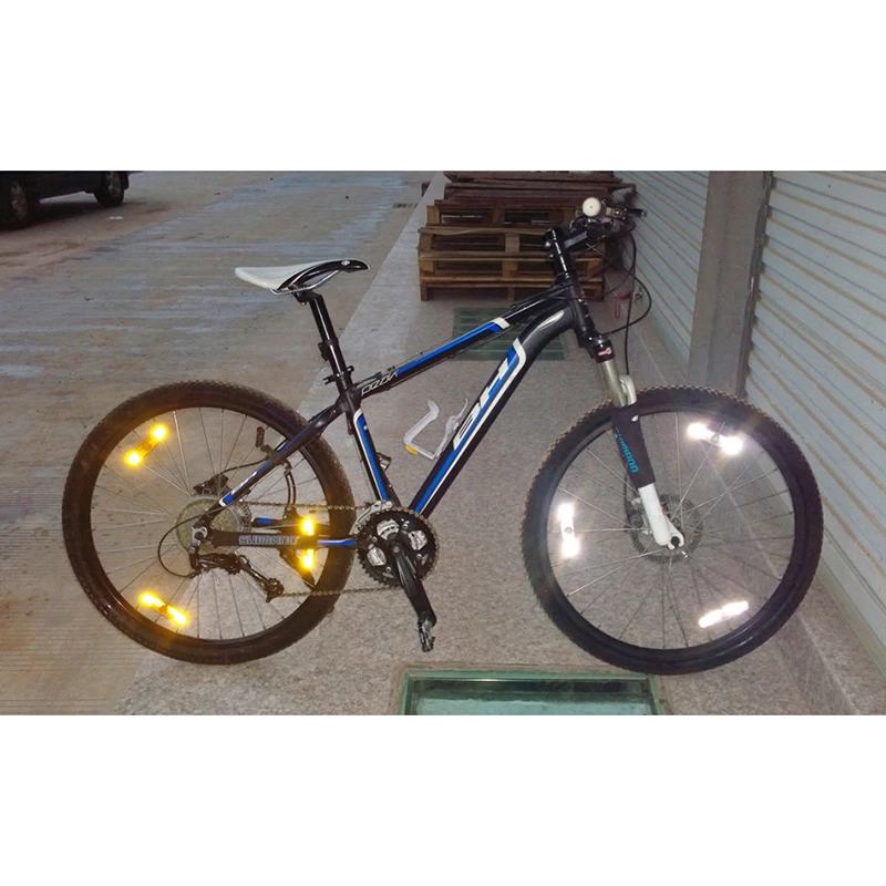 New Style 1Pair Bicycle Bike Wheel Safety Spoke Prisma Reflector Reflective Mount Clip Warning MTB road Bike Accessorie
New Style 1Pair Bicycle Bike Wheel Safety Spoke Prisma Reflector Reflective Mount Clip Warning MTB road Bike Accessorie