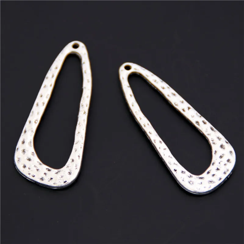 8pcs Retro Silver Charms Diy Metal Irregular Engraved Pendant For Necklace&Earrings Jewelry Making A779
8pcs Retro Silver Charms Diy Metal Irregular Engraved Pendant For Necklace&Earrings Jewelry Making A779