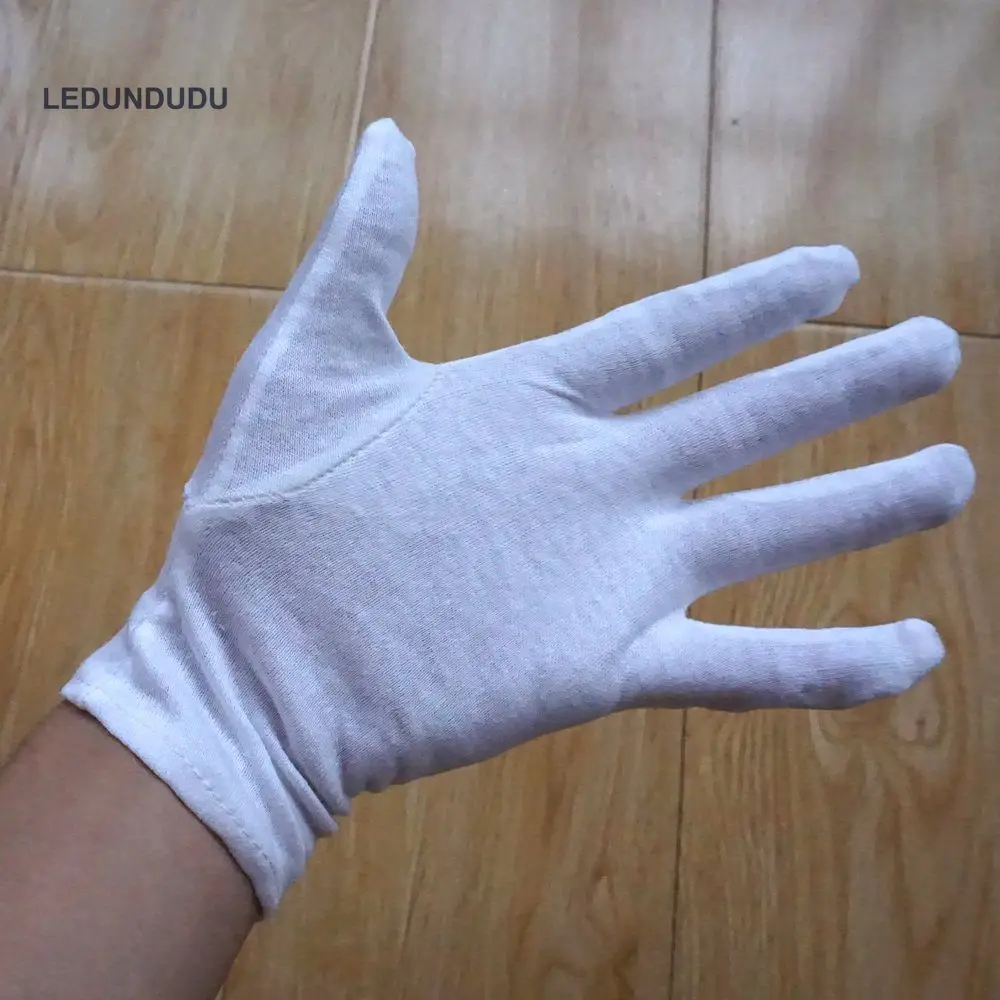 Edward Elric Gloves Wearing