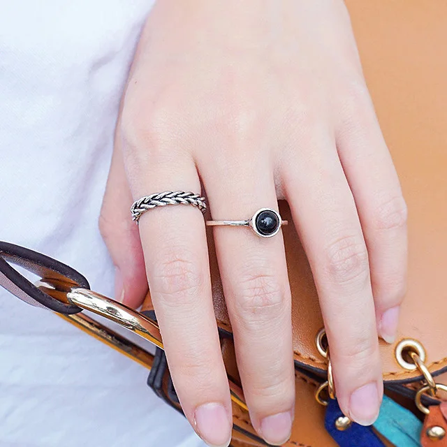 2pcs/set Black Gem Open Adjustable Index Finger Ring for Women Female Retro Vintage Twist Rings Jewelry Accessories H2304
2pcs/set Black Gem Open Adjustable Index Finger Ring for Women Female Retro Vintage Twist Rings Jewelry Accessories H2304