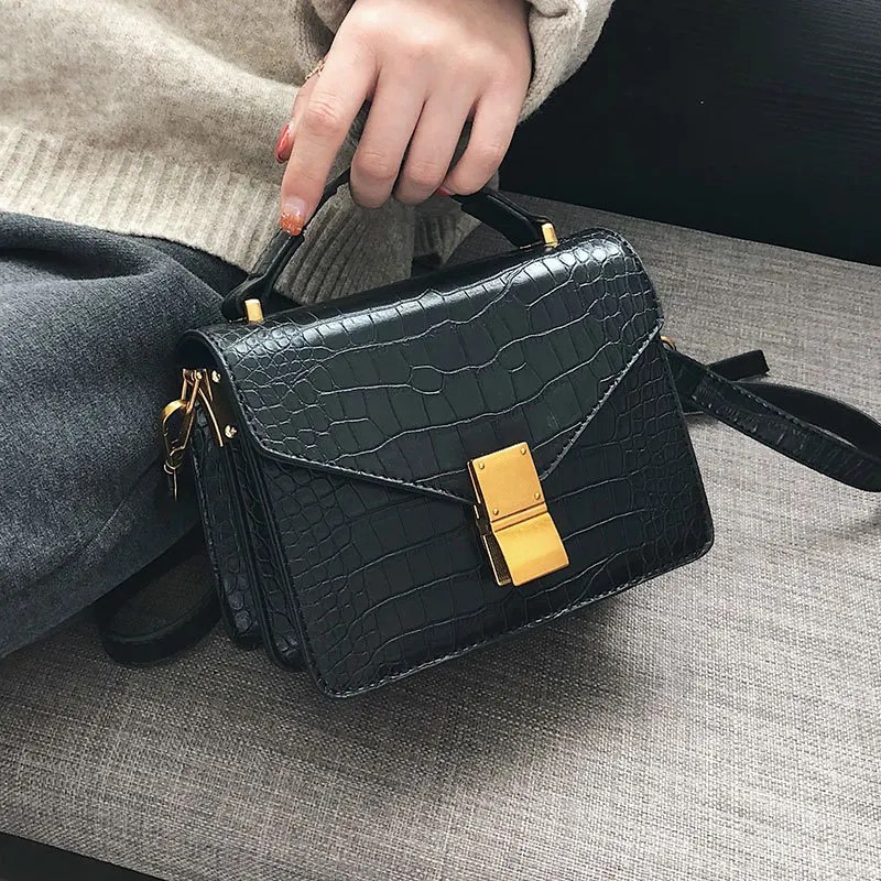Casual Alligator Crossbody Bags For Women Pu Leather Crocodile Pattern Messenger Bags Women Handbags Small Flap Purse Bolsas
Casual Alligator Crossbody Bags For Women Pu Leather Crocodile Pattern Messenger Bags Women Handbags Small Flap Purse Bolsas