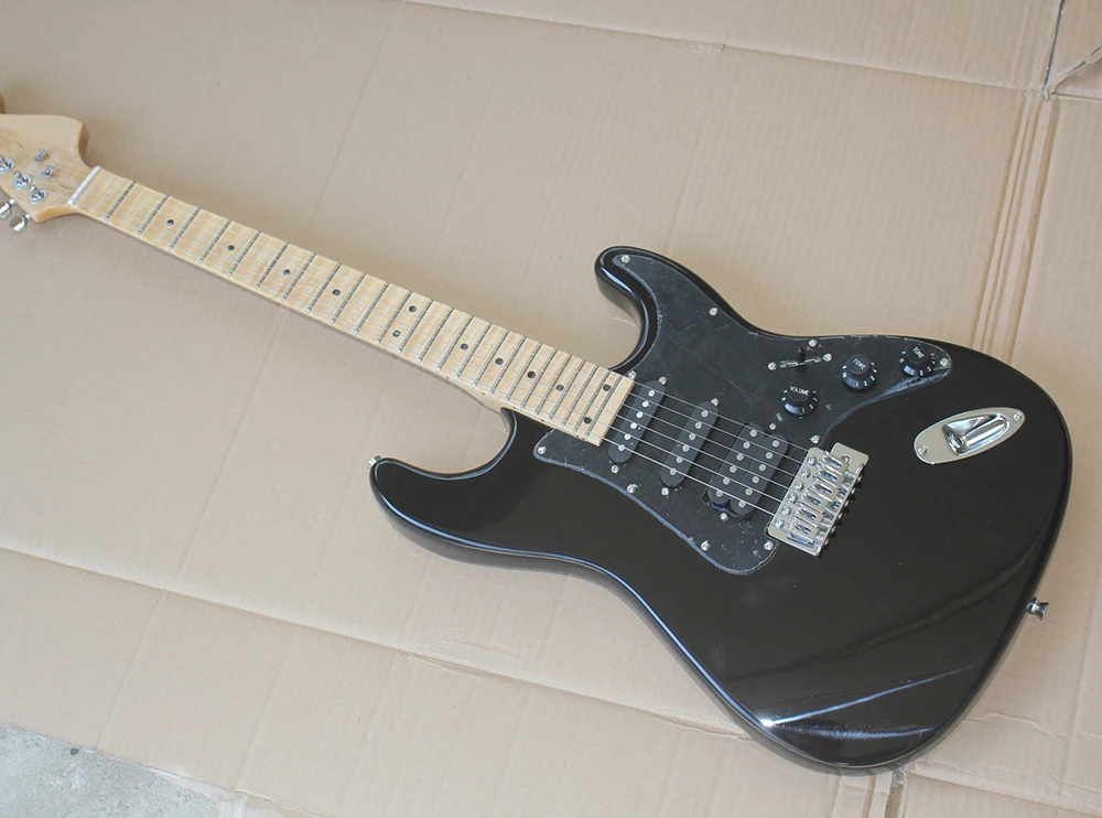Factory Black Electric Guitar with Scalloped Maple Neck,Black Pickguard,Chrome Hardware,SSH Pickups,Can be customized
Factory Black Electric Guitar with Scalloped Maple Neck,Black Pickguard,Chrome Hardware,SSH Pickups,Can be customized