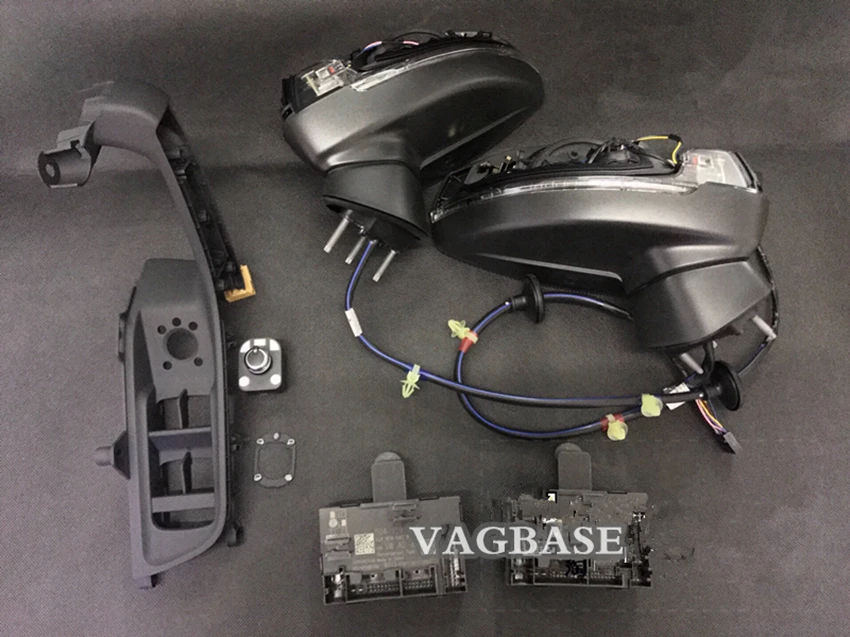 For Audi A3 8V Install Electric Folding Rear View Mirror Switch Panel 8V4 959 521 B +8VD 959 565 E
For Audi A3 8V Install Electric Folding Rear View Mirror Switch Panel 8V4 959 521 B +8VD 959 565 E