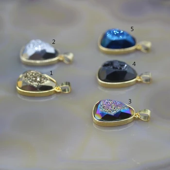5Pcs/lot,Mystic Titanium Flat Drop Shape Druzy Geode Pendants,Gold Edges Raw Agates Drusy Faceted Slab Nugget Necklace Charms
5Pcs/lot,Mystic Titanium Flat Drop Shape Druzy Geode Pendants,Gold Edges Raw Agates Drusy Faceted Slab Nugget Necklace Charms