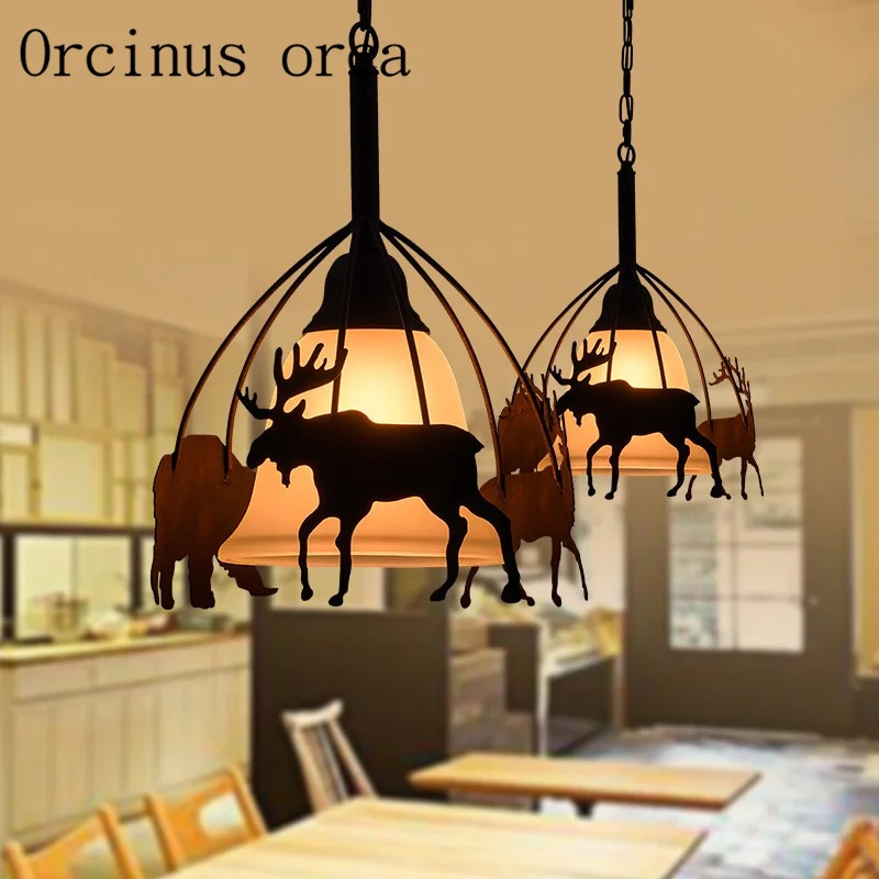 American industrial wind antlers chandelier retro nostalgia chandeliers restaurants bars creative personality single headlight
American industrial wind antlers chandelier retro nostalgia chandeliers restaurants bars creative personality single headlight