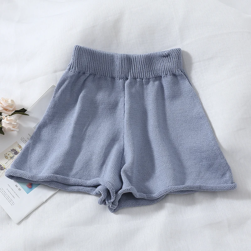 New Fashion Summer Autumn Women Shorts knitted Wide Leg Pants Elastic High Waist Short Pants Students Casual Loose Shorts SF1911
New Fashion Summer Autumn Women Shorts knitted Wide Leg Pants Elastic High Waist Short Pants Students Casual Loose Shorts SF1911