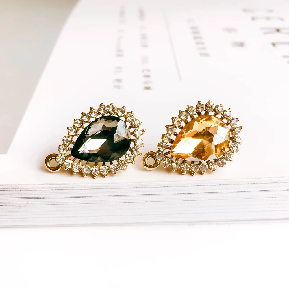 ZEROUP Rhinestone Crystal Gold Color Plated Stud Earrings Eardrop for Women Girl Jewelry Component Diy Handmade Material 4pcs
ZEROUP Rhinestone Crystal Gold Color Plated Stud Earrings Eardrop for Women Girl Jewelry Component Diy Handmade Material 4pcs