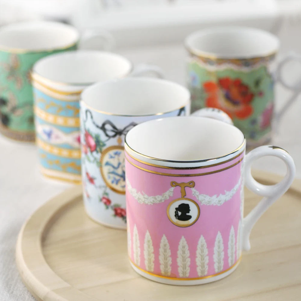 1 Pcs European Style Bone China Coffee mug High Grade Bone China Afternoon Tea Cups Ceramic Mug 300 ml for Coffee Milk Black Tea
1 Pcs European Style Bone China Coffee mug High Grade Bone China Afternoon Tea Cups Ceramic Mug 300 ml for Coffee Milk Black Tea