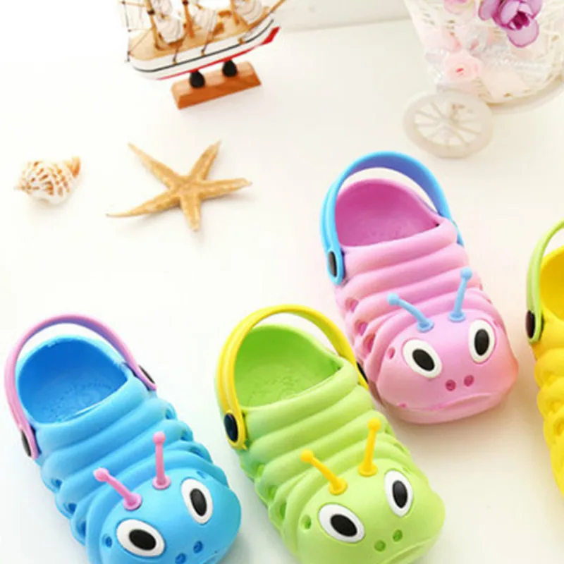 Children Shoes Sandals The Caterpillar Children's Slippers Non-slip Baotou Baby Baby After Shoes with Men and Women
Children Shoes Sandals The Caterpillar Children's Slippers Non-slip Baotou Baby Baby After Shoes with Men and Women
