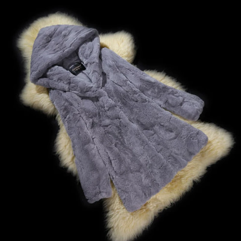 Fashion hooded women's thick warm rex rabbit fur winter coat outerwear women medium long real fur coats and jackets 2017 autumn
Fashion hooded women's thick warm rex rabbit fur winter coat outerwear women medium long real fur coats and jackets 2017 autumn