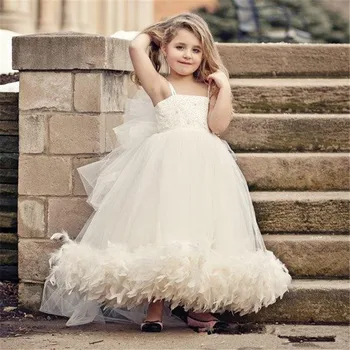 2016 Feather Bow first communion dresses for girls Cute Pageant Dress Ball Baby gown Puffy Tulle Ivory flower girl dresses long
2016 Feather Bow first communion dresses for girls Cute Pageant Dress Ball Baby gown Puffy Tulle Ivory flower girl dresses long