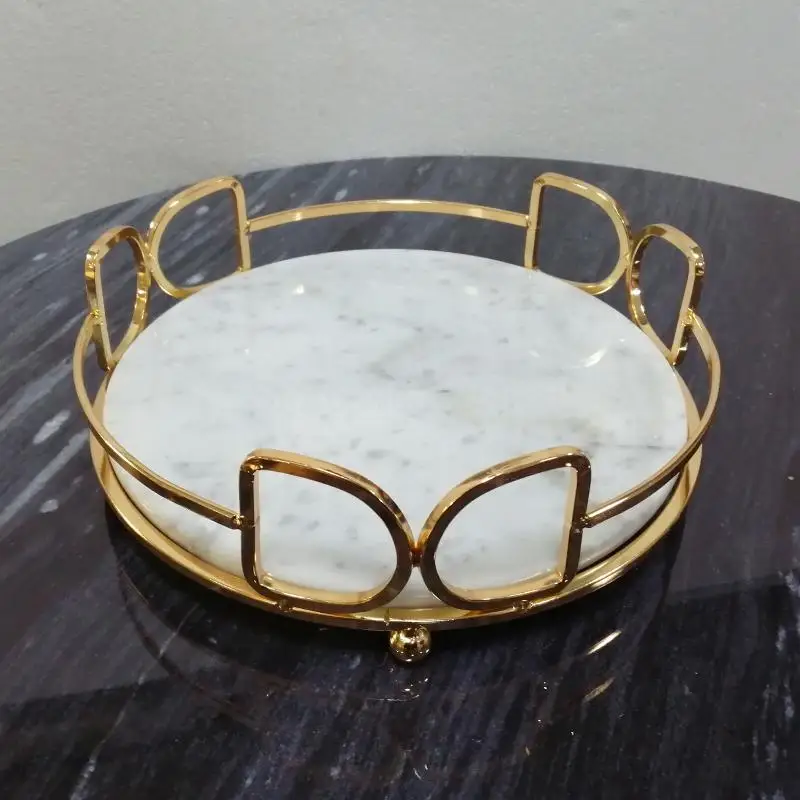 Nordic light luxury natural marble tray round metal frame storage tray kitchen living room tabletop decoration
Nordic light luxury natural marble tray round metal frame storage tray kitchen living room tabletop decoration