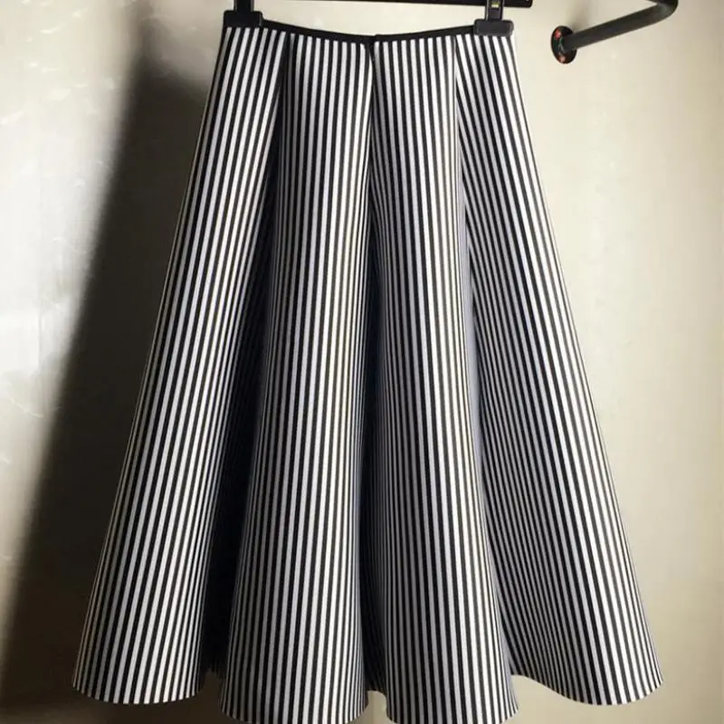 2019 Midi Skirt Black And White Vertical Stripe Skirt(photos) Tutu Skirt A Cotton Women Spring Skirts Free Shipping
2019 Midi Skirt Black And White Vertical Stripe Skirt(photos) Tutu Skirt A Cotton Women Spring Skirts Free Shipping