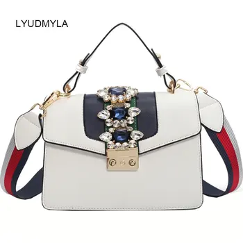 Diamond Shoulder Messenger Bag For Women 2020 New Fashion White Black Blue Leather Handbag Famous Brand Designer Handbag Purses
Diamond Shoulder Messenger Bag For Women 2020 New Fashion White Black Blue Leather Handbag Famous Brand Designer Handbag Purses