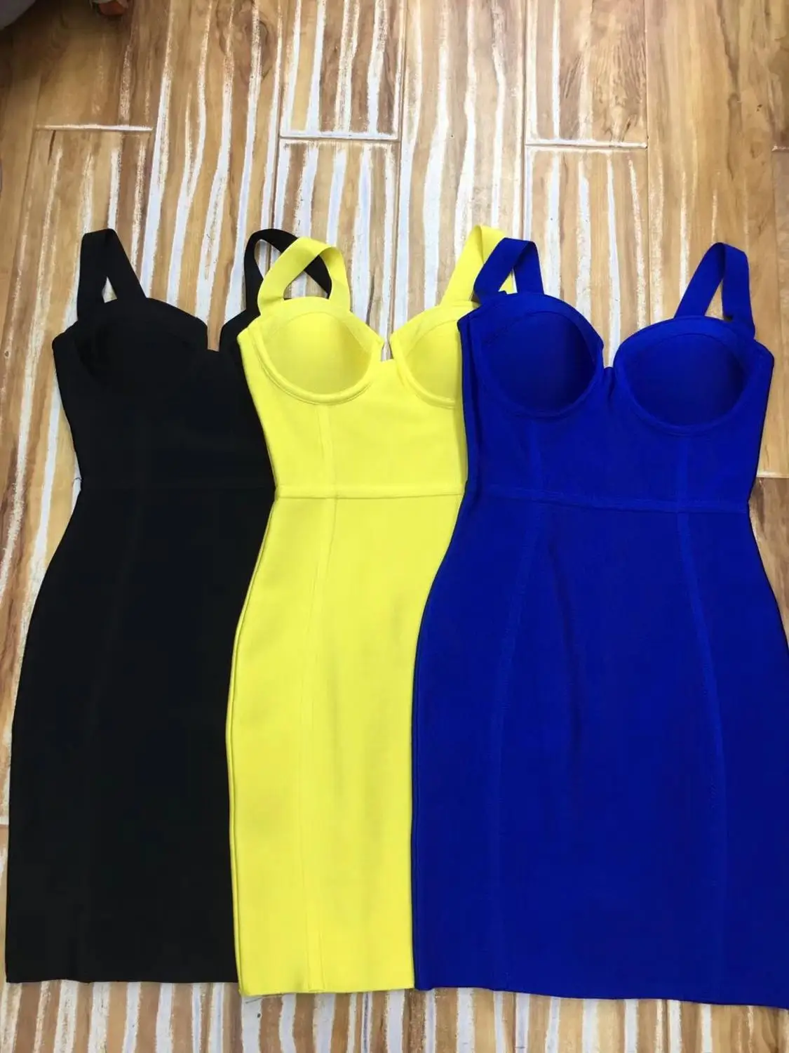 Blue Yellow Solid Celebrity Sleeveless Women Dresses Mini Bandage Dress Party Bodycon Rayon Wholesale Dresses
Blue Yellow Solid Celebrity Sleeveless Women Dresses Mini Bandage Dress Party Bodycon Rayon Wholesale Dresses