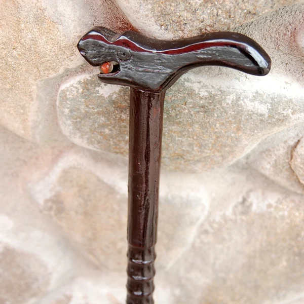 Filial piety elderly Leading the elderly wood crafts wood Walker old supplies wholesale special offer cane
Filial piety elderly Leading the elderly wood crafts wood Walker old supplies wholesale special offer cane