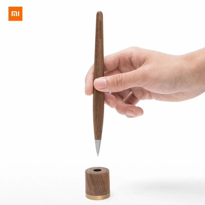 New Xiaomi Mijia Youpin Beladesign log metal eternal pen set Draining like ink writing more than writing smooth writing
New Xiaomi Mijia Youpin Beladesign log metal eternal pen set Draining like ink writing more than writing smooth writing