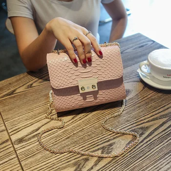 Mini Small Women Crossbody bag for 2018 handbag Alligator Crocodile Leather messenger shoulder bag with Pink love bag
Mini Small Women Crossbody bag for 2018 handbag Alligator Crocodile Leather messenger shoulder bag with Pink love bag