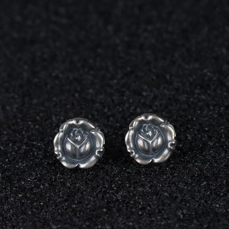S925 Silver Vintage Thai Silver Craft Earrings Women's Simple Rose Shape Silver Earrings
S925 Silver Vintage Thai Silver Craft Earrings Women's Simple Rose Shape Silver Earrings