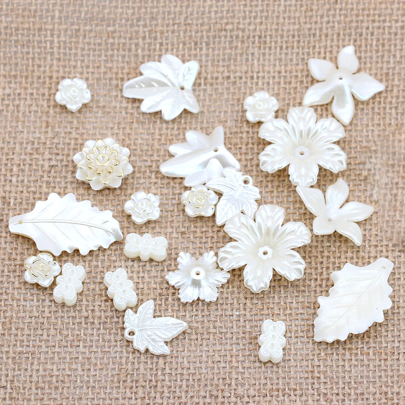 50pcs/lot Flower shapes SEW ON FLATBAQCK ABS Imitation Pearl with hole Loose charms Cosmetic brush barrel Decoration
50pcs/lot Flower shapes SEW ON FLATBAQCK ABS Imitation Pearl with hole Loose charms Cosmetic brush barrel Decoration