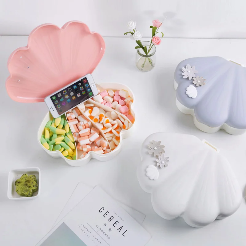 Home Family Dried Fruit Tray Home Creative shell Snack Dish Living Room Tea Table Candy Dribbling Cover Candy Box Dry Fruit Box
Home Family Dried Fruit Tray Home Creative shell Snack Dish Living Room Tea Table Candy Dribbling Cover Candy Box Dry Fruit Box
