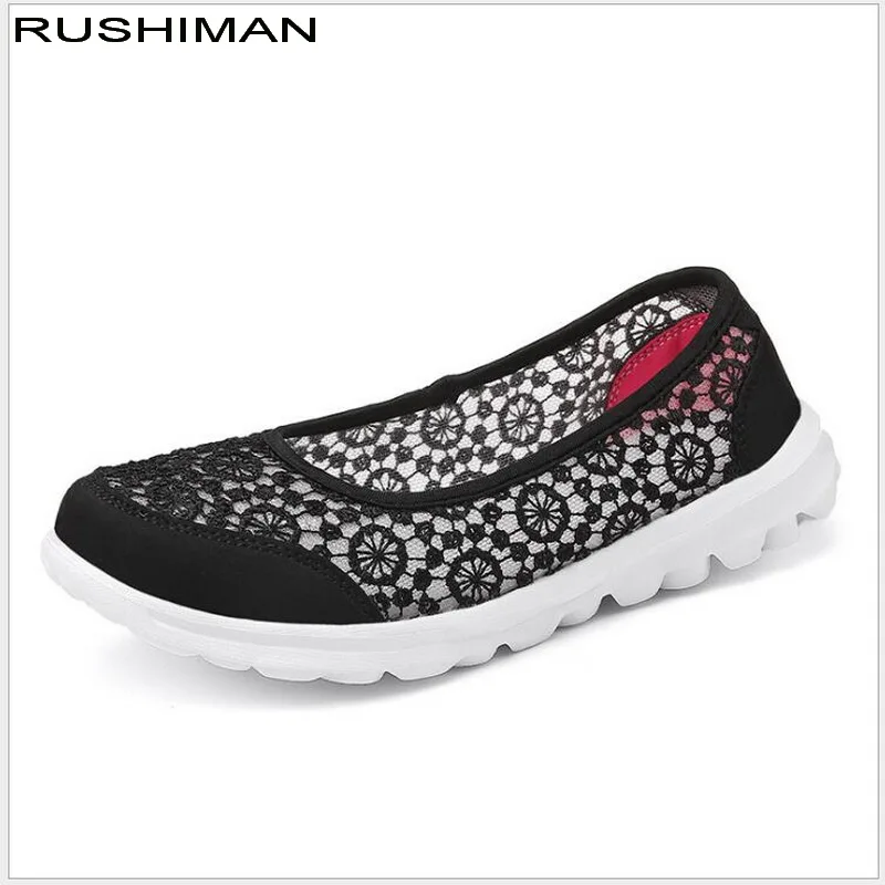 

New Breathable Hollow Lace Mesh Cloth Shoes Anti - skid Old People's Flat Shoes Woman Casual Sneakers Slip On Loafers