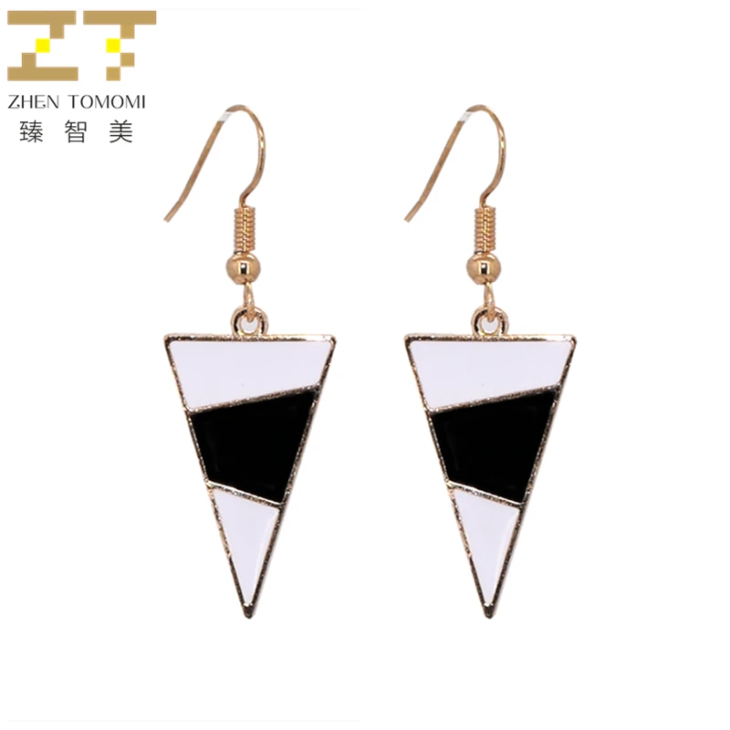 2019 Hot New Arrivals Black White Geometric Triangle Brincos oorbellen Simple Fashion Long Statement Drop Earrings Women Jewelry
2019 Hot New Arrivals Black White Geometric Triangle Brincos oorbellen Simple Fashion Long Statement Drop Earrings Women Jewelry