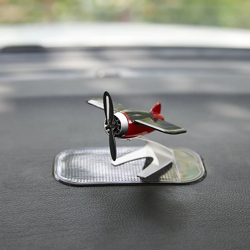 Car styling airplane decoration Non-slip mat alloy Solar energy Rotate aircraft dashboard solid car decoration Perfume smell
Car styling airplane decoration Non-slip mat alloy Solar energy Rotate aircraft dashboard solid car decoration Perfume smell