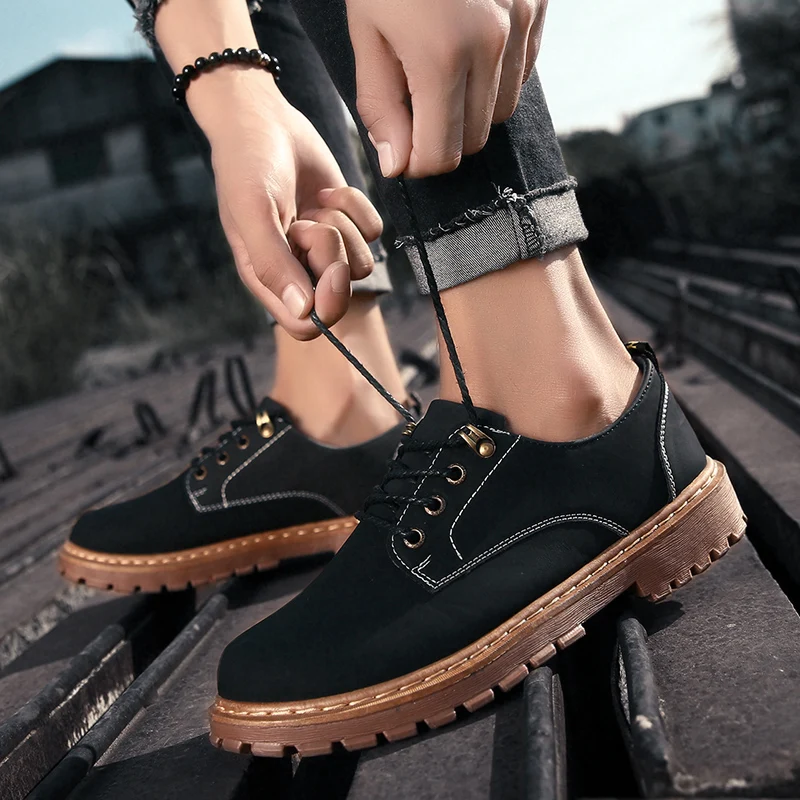 Spring Autumn Vulcanize Shoes For Men Comfortable Leather Martin Boots Mans Outdoor Walking Shoes Lace-up Brand Fashion Loafers
Spring Autumn Vulcanize Shoes For Men Comfortable Leather Martin Boots Mans Outdoor Walking Shoes Lace-up Brand Fashion Loafers