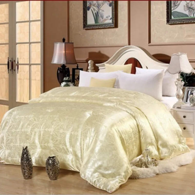 DIFUNINA New Cotton Luxury Jacquard Silk Quilt Core Soft And Comfortable Winter And Summer Plus Size Double Bed Quilt Edredom L
DIFUNINA New Cotton Luxury Jacquard Silk Quilt Core Soft And Comfortable Winter And Summer Plus Size Double Bed Quilt Edredom L