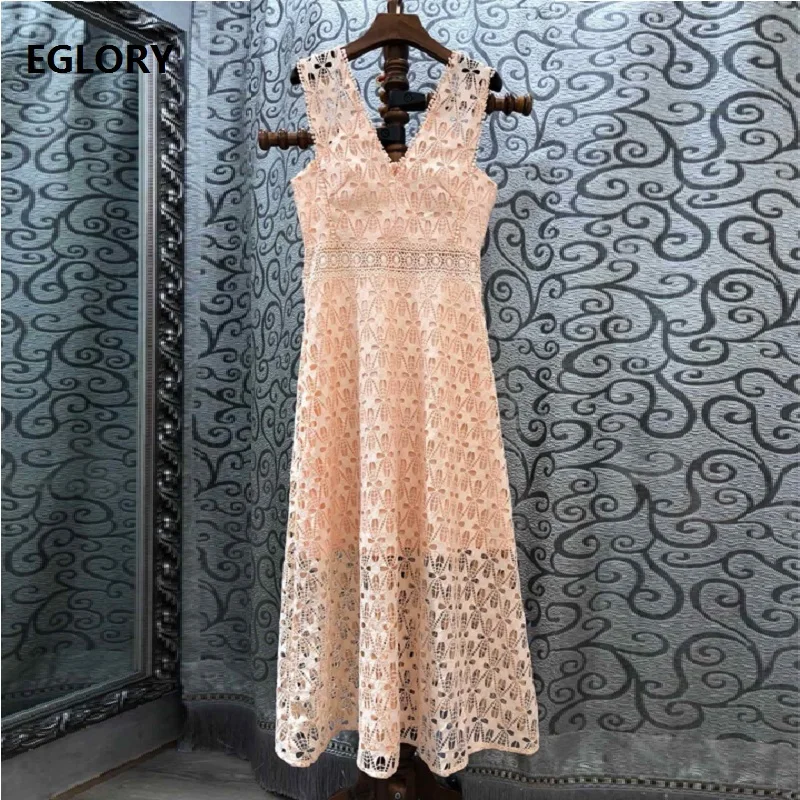 Lace Long Dress 2019 Summer Fashion Ladies V-Neck Hollow Out Lace Embroidery Sleeveless Party Elegant Pink Black Sexy Dress Club
Lace Long Dress 2019 Summer Fashion Ladies V-Neck Hollow Out Lace Embroidery Sleeveless Party Elegant Pink Black Sexy Dress Club