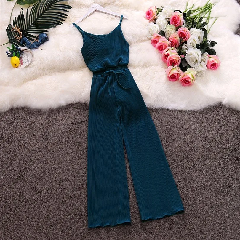 Taotrees Summer Female Sling Sleeveless V-neck Vest + High Waist Wide Leg Pants 2 Piece Suit
Taotrees Summer Female Sling Sleeveless V-neck Vest + High Waist Wide Leg Pants 2 Piece Suit