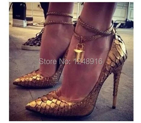 2019 Popular Sexy Women Shoes Gold Lock Luxury Womens High Heels Pumps Pointed Toe Shoes free shipping
2019 Popular Sexy Women Shoes Gold Lock Luxury Womens High Heels Pumps Pointed Toe Shoes free shipping