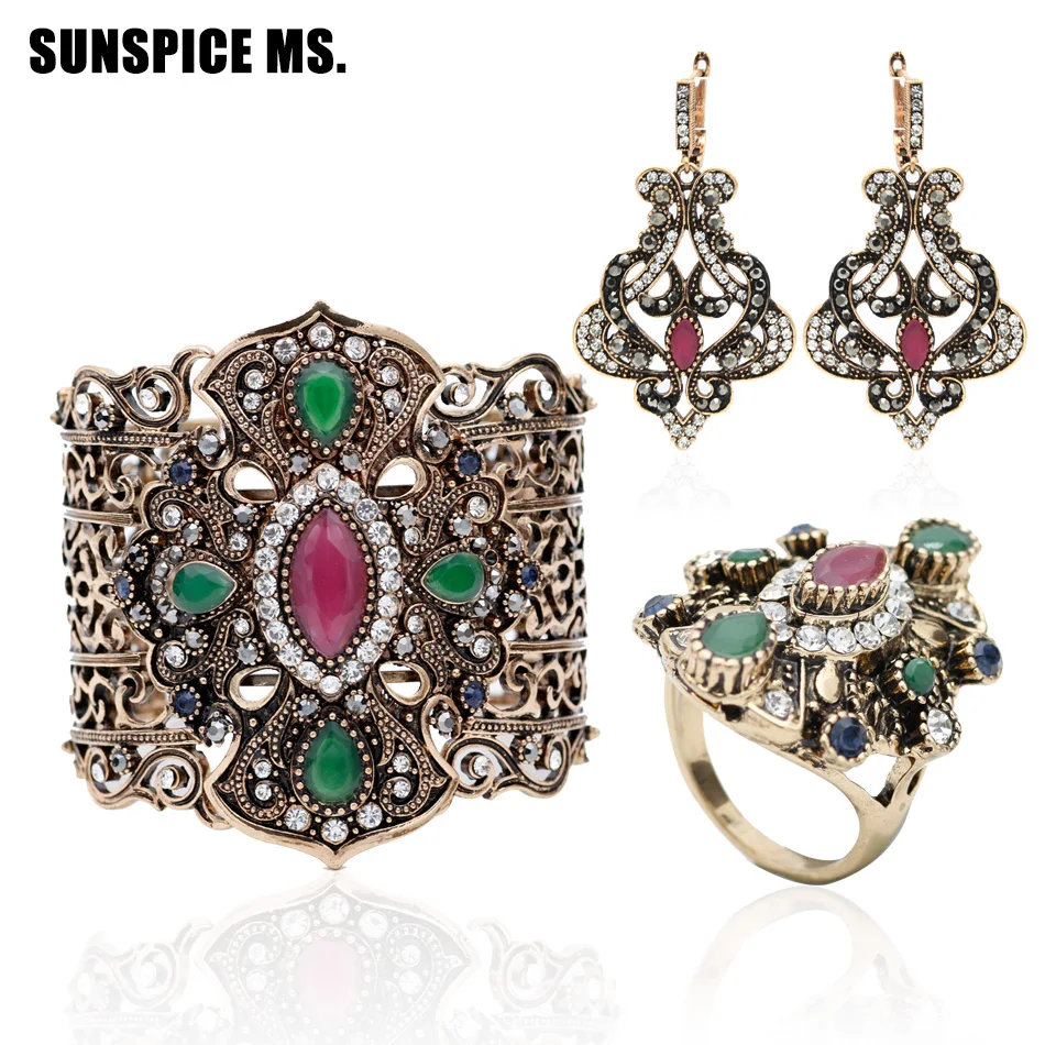 3pcs Turkish Women Vintage Bracelet Earring Ring Jewelry Sets Antique Flower Bangle Cuff Long Dangle Earring Indian Wedding Ring
3pcs Turkish Women Vintage Bracelet Earring Ring Jewelry Sets Antique Flower Bangle Cuff Long Dangle Earring Indian Wedding Ring