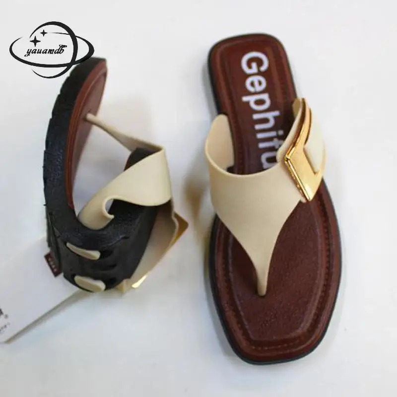YAUAMDB women slippers female 36-40 summer flat slippers buckle flip flops hollow fashion antiskid ladies outside shoes ly24
YAUAMDB women slippers female 36-40 summer flat slippers buckle flip flops hollow fashion antiskid ladies outside shoes ly24