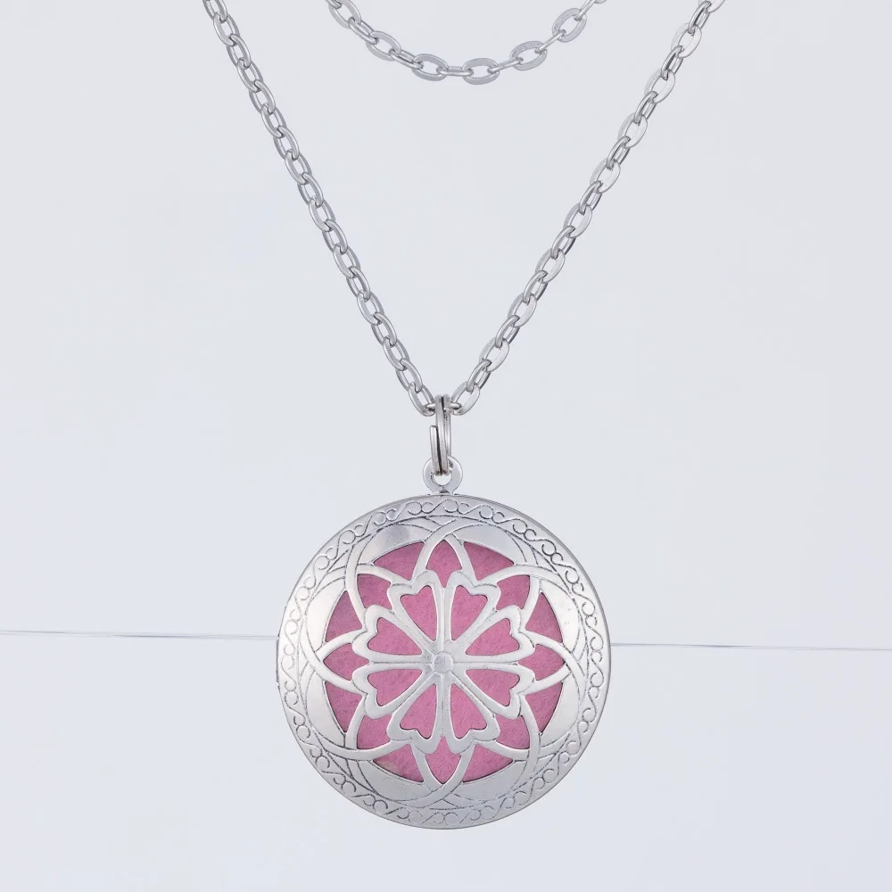1pc 32mm Vintage Aromatherapy Locket Necklace Essential Oil Diffuser Filigree Locket Necklace with Colorful Diffuser pads
1pc 32mm Vintage Aromatherapy Locket Necklace Essential Oil Diffuser Filigree Locket Necklace with Colorful Diffuser pads