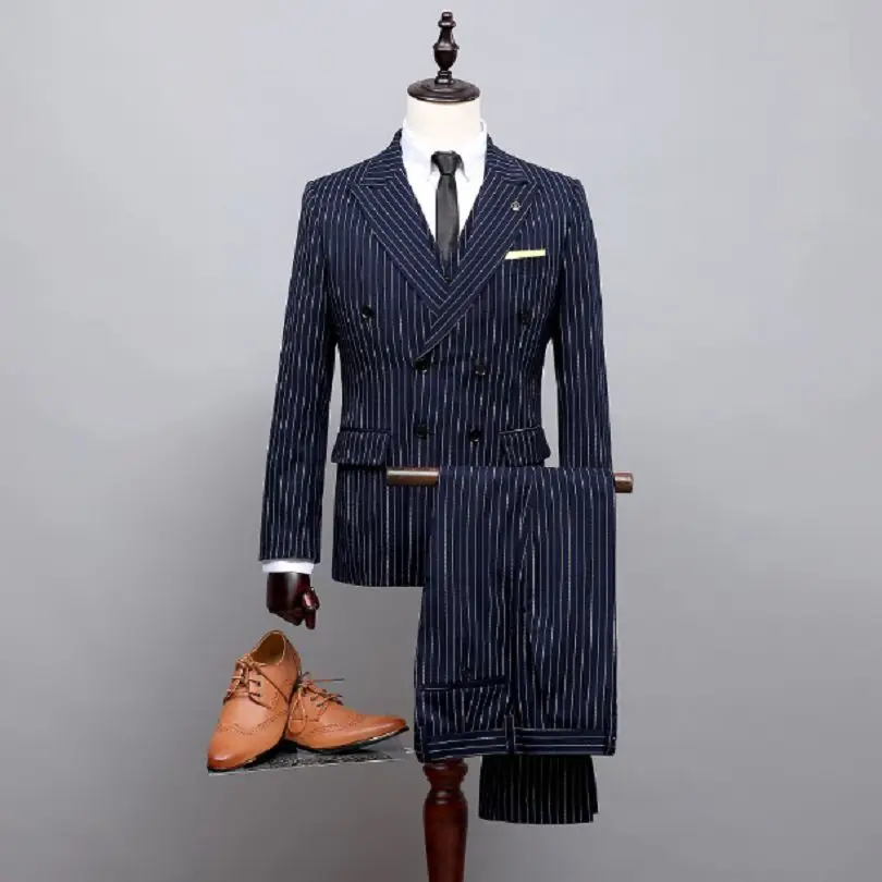 Classic Design Three Pockets Double Breasted Pesked Lapel Slim Fit Three Piece Suits Pinstripe Clothes (jacket pants vest tie)
Classic Design Three Pockets Double Breasted Pesked Lapel Slim Fit Three Piece Suits Pinstripe Clothes (jacket pants vest tie)