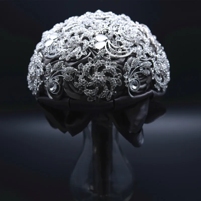 AYiCuthia Luxury Wedding Bouquet Crystal Bridal Bouquet Wedding Brooch Bouquet Jeweled Wedding Bouquet S2
AYiCuthia Luxury Wedding Bouquet Crystal Bridal Bouquet Wedding Brooch Bouquet Jeweled Wedding Bouquet S2